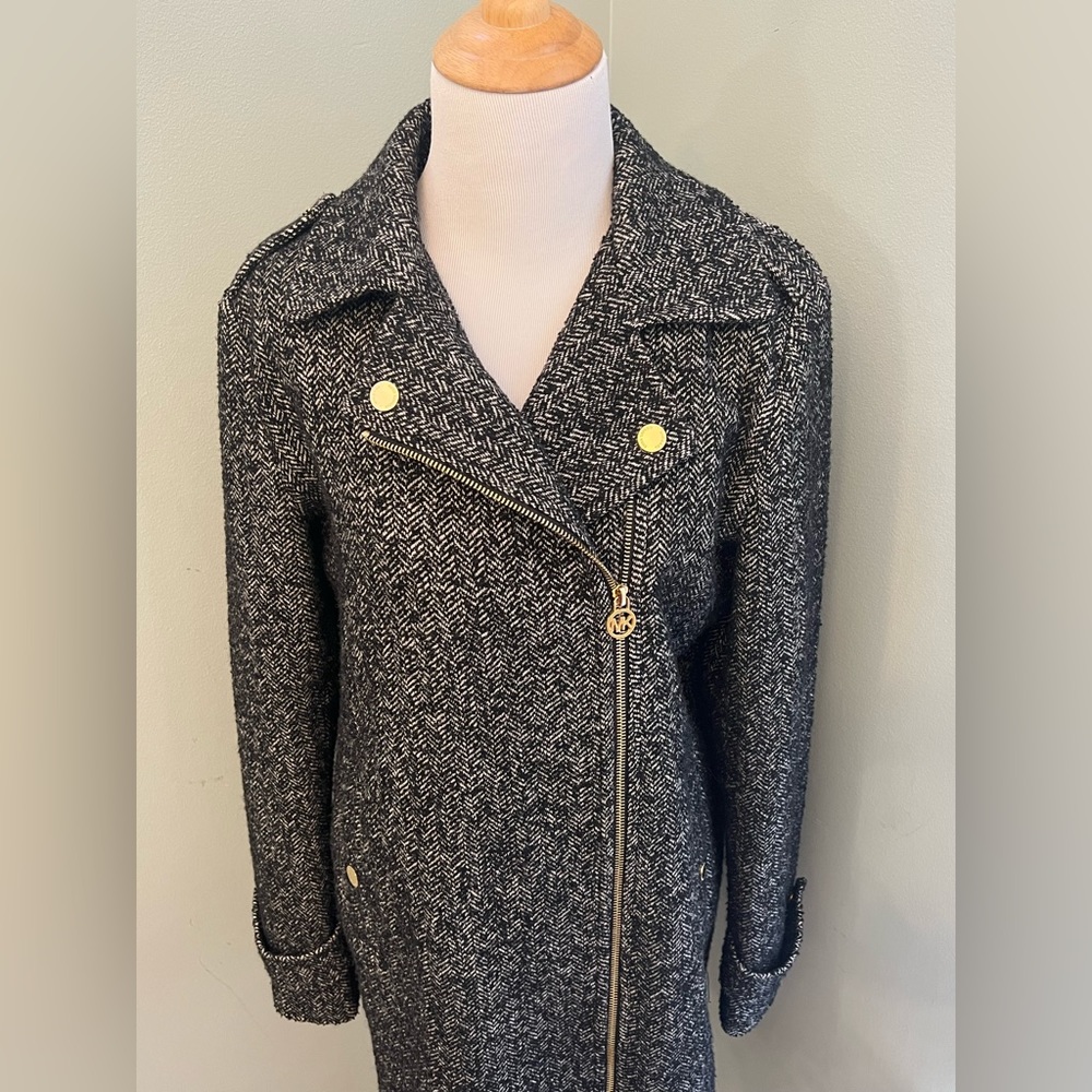 Michael Kors Women’s Medium Wool Blend Herringbone Coat